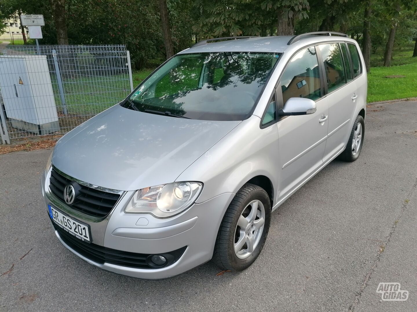 Volkswagen Touran TDI Highline 2008 y