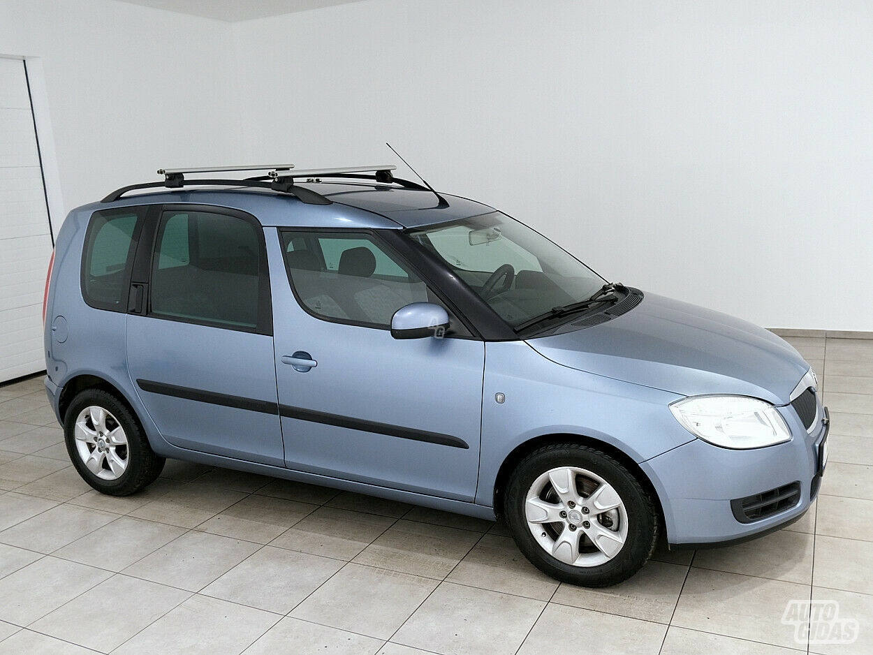 Skoda Roomster 2007 г Минивэн