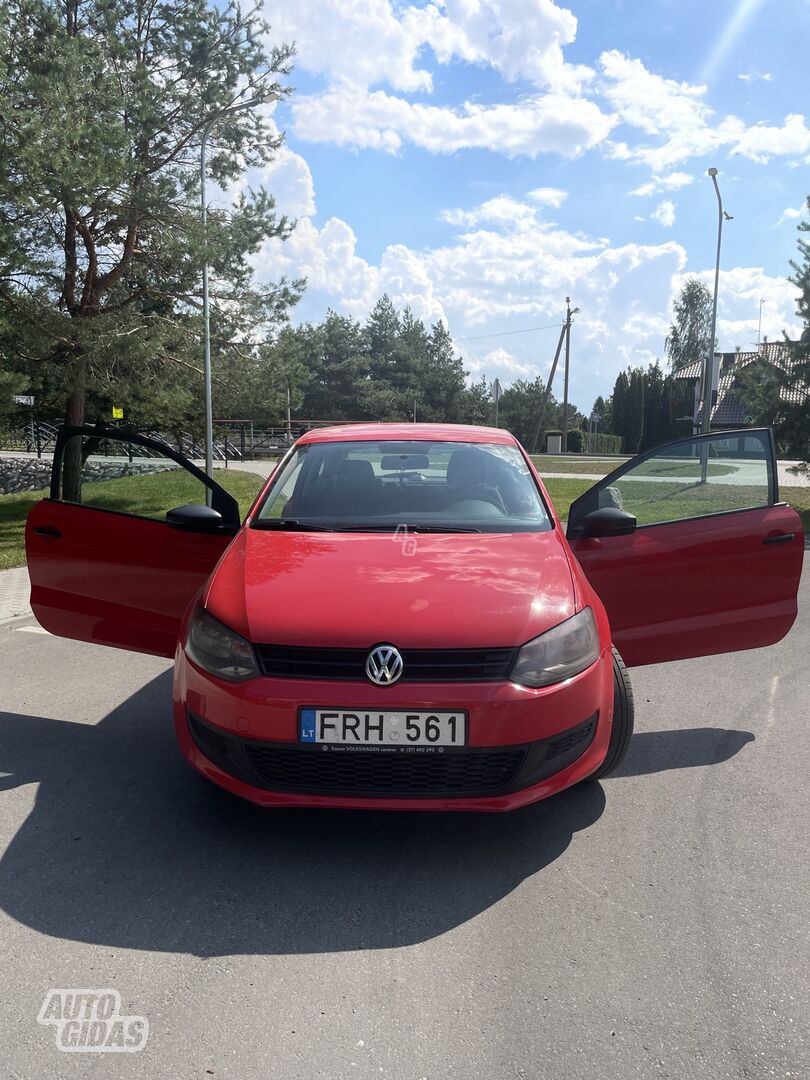 Volkswagen Polo 2011 г Хэтчбек