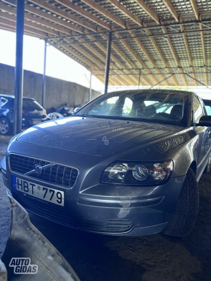 Volvo S40 2005 y parts