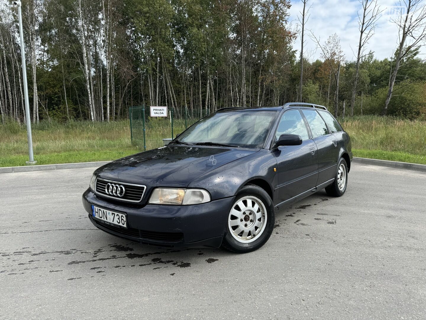 Audi A4 1998 m Universalas