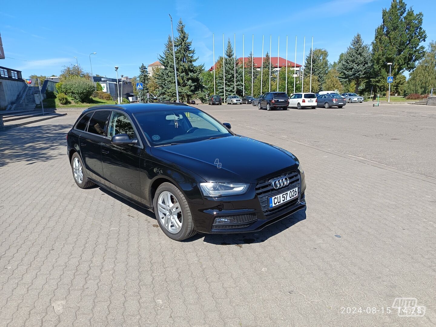 Audi A4 2013 m Universalas