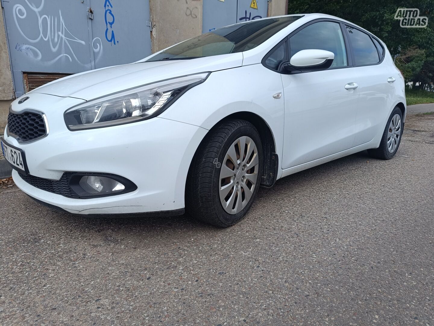 Kia Cee'd 2014 г Хэтчбек