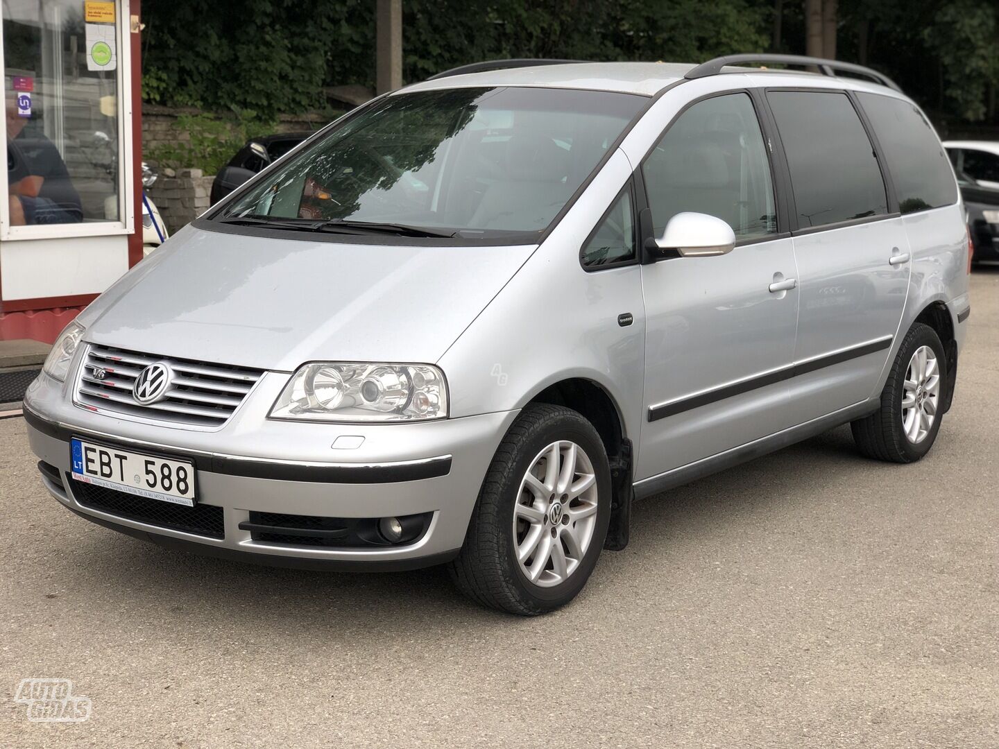 Volkswagen Sharan V6 Highline Tiptr. 2004 y