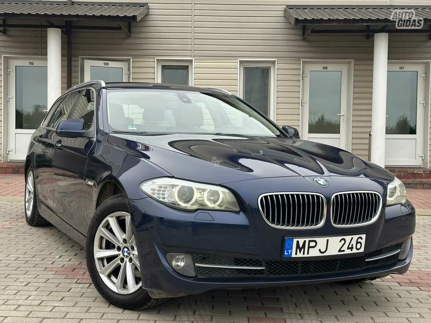 Bmw 520 2011 m Universalas