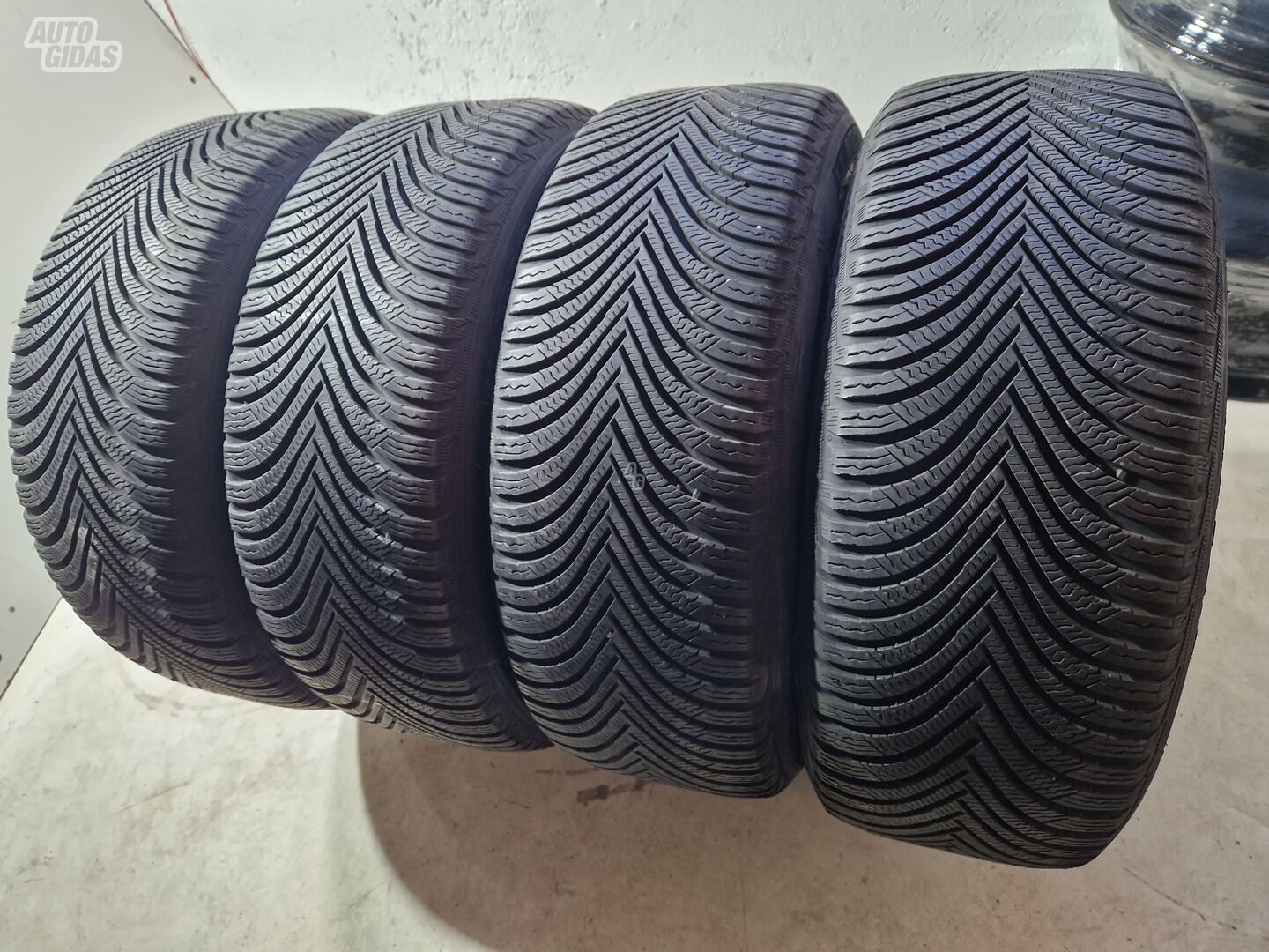 Michelin 7-8mm R17 žieminės padangos lengviesiems