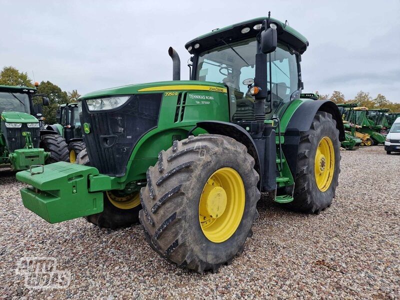 John Deere 2015 m