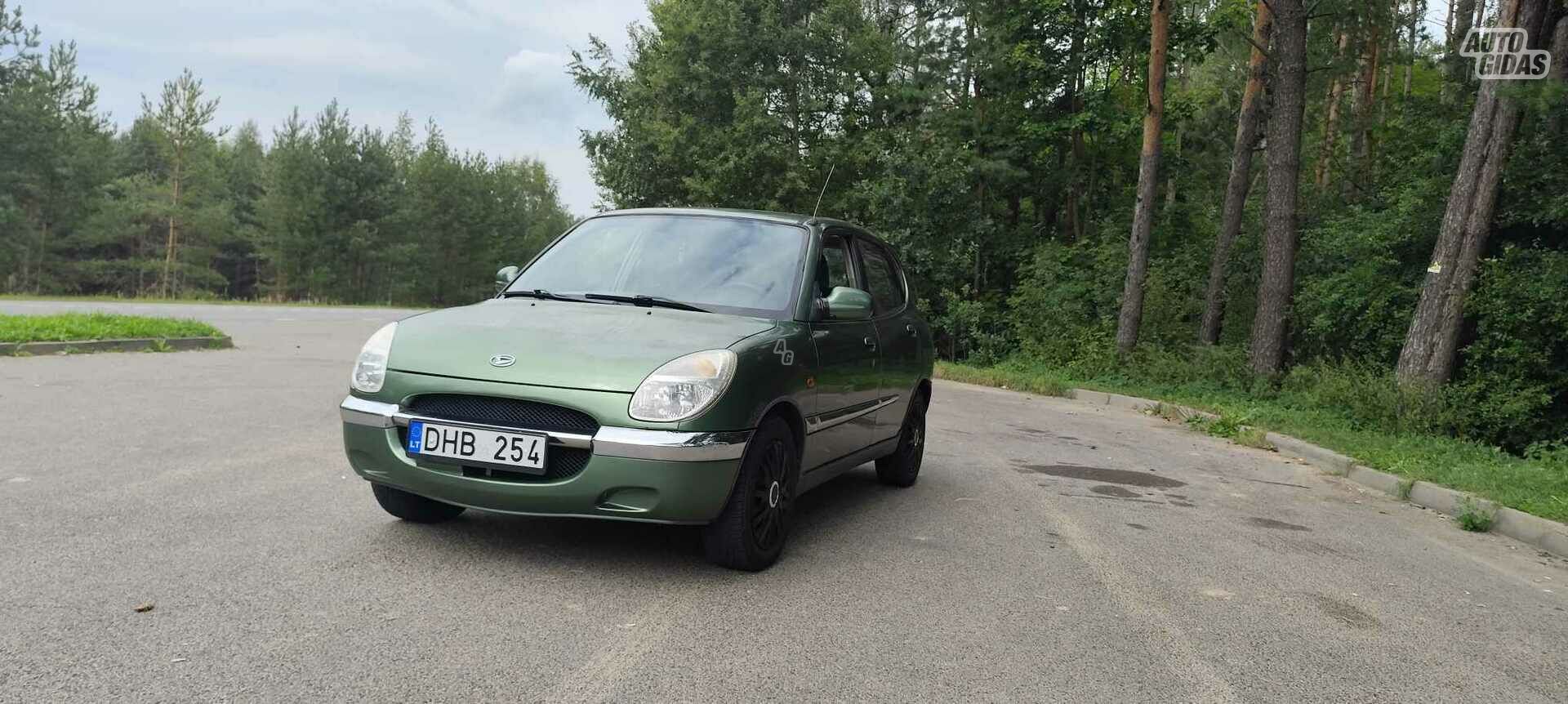 Daihatsu Sirion 1999 m Hečbekas