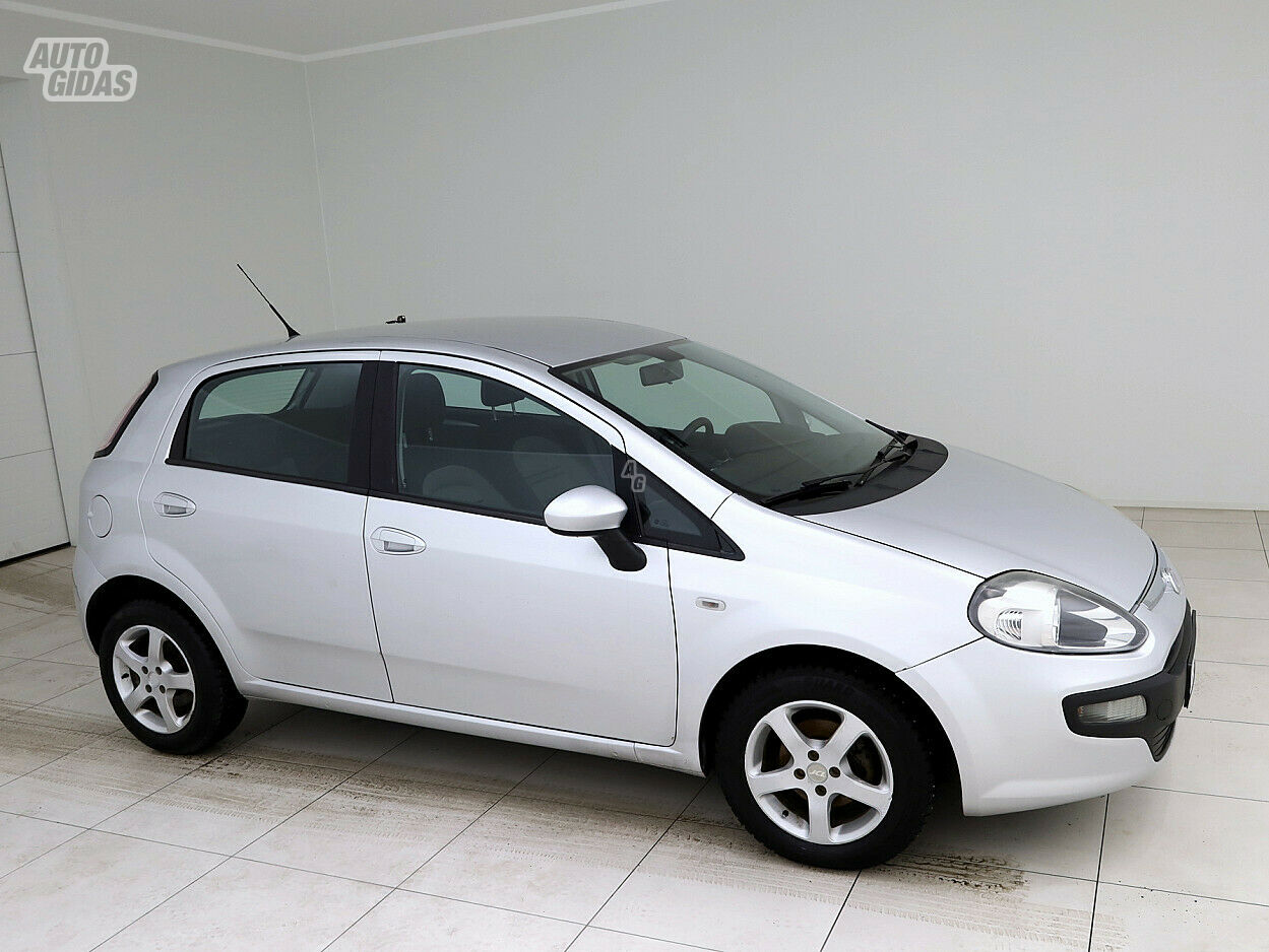 Fiat Punto 2011 y Hatchback