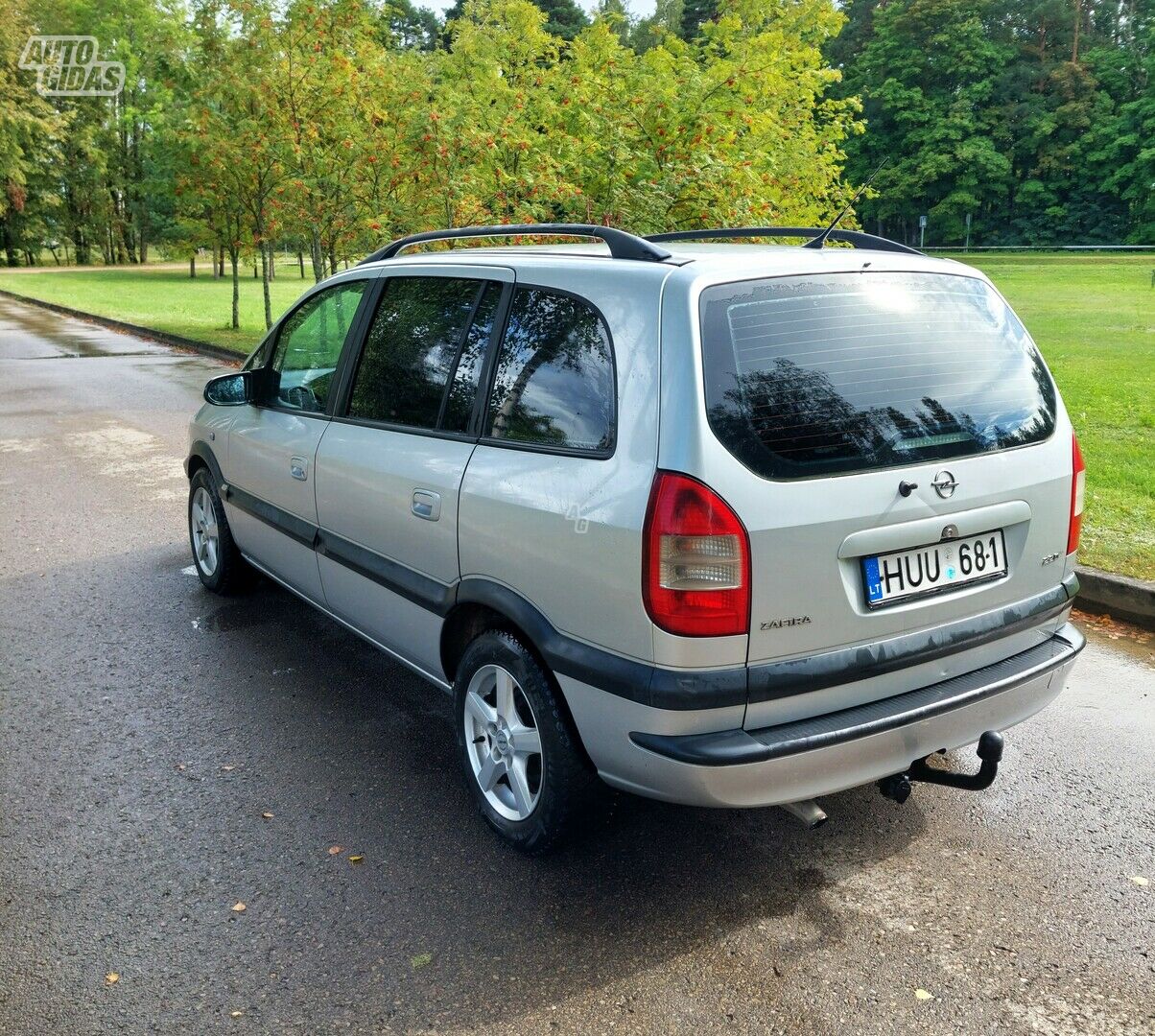 Opel Zafira DTI Comfort 2003 г