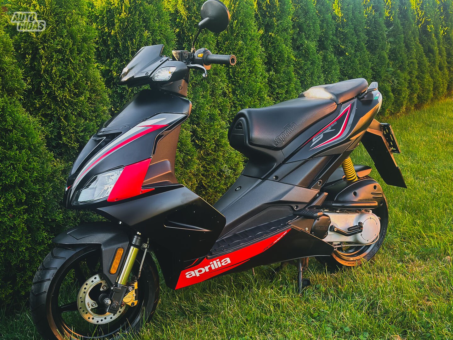 Aprilia SR 2015 г Мотороллер / Мопед