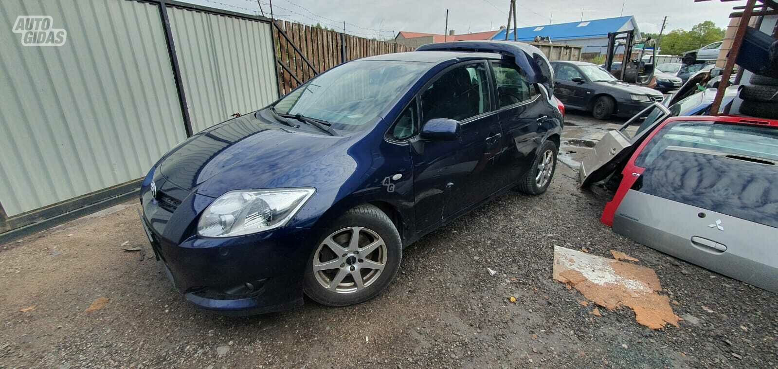 Toyota Auris I 2008 m dalys