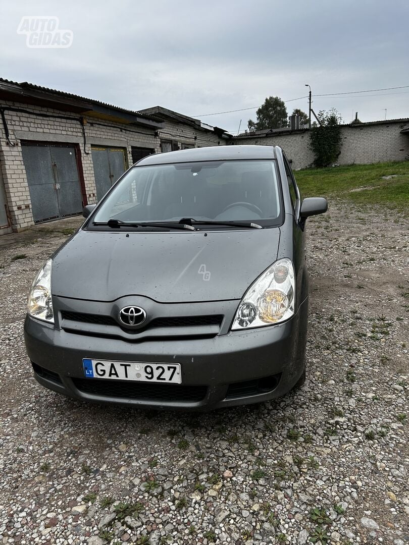 Toyota Corolla Verso 2007 y Van