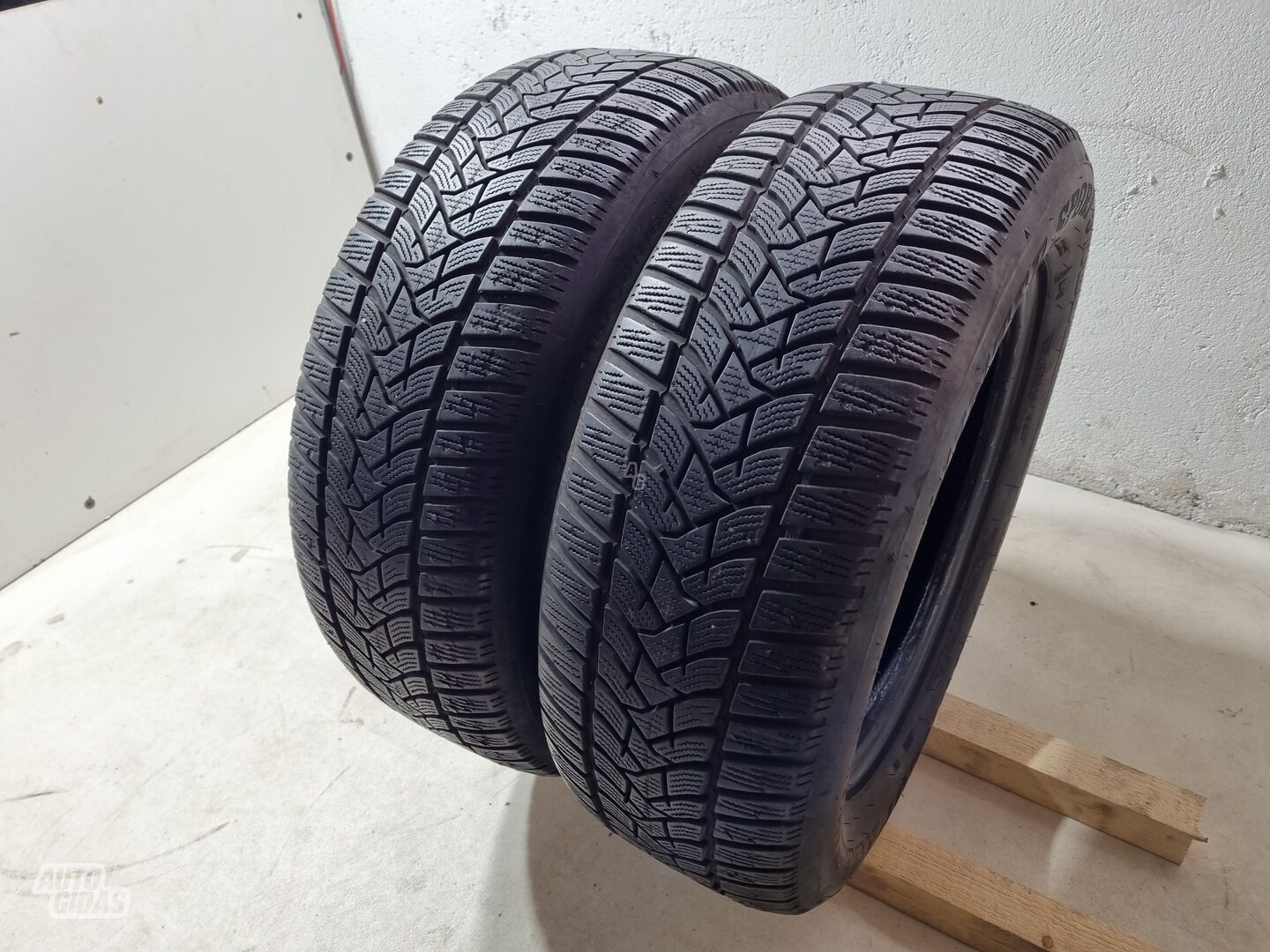 Dunlop 6mm R16 winter tyres passanger car