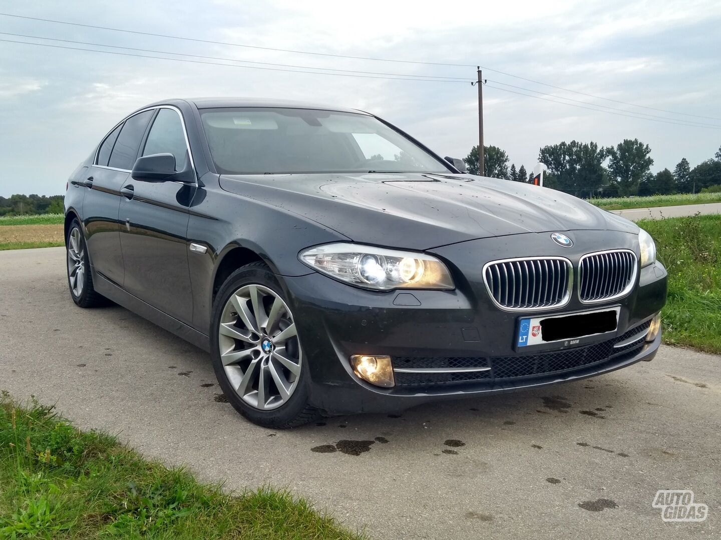 Bmw 520 2012 г Седан