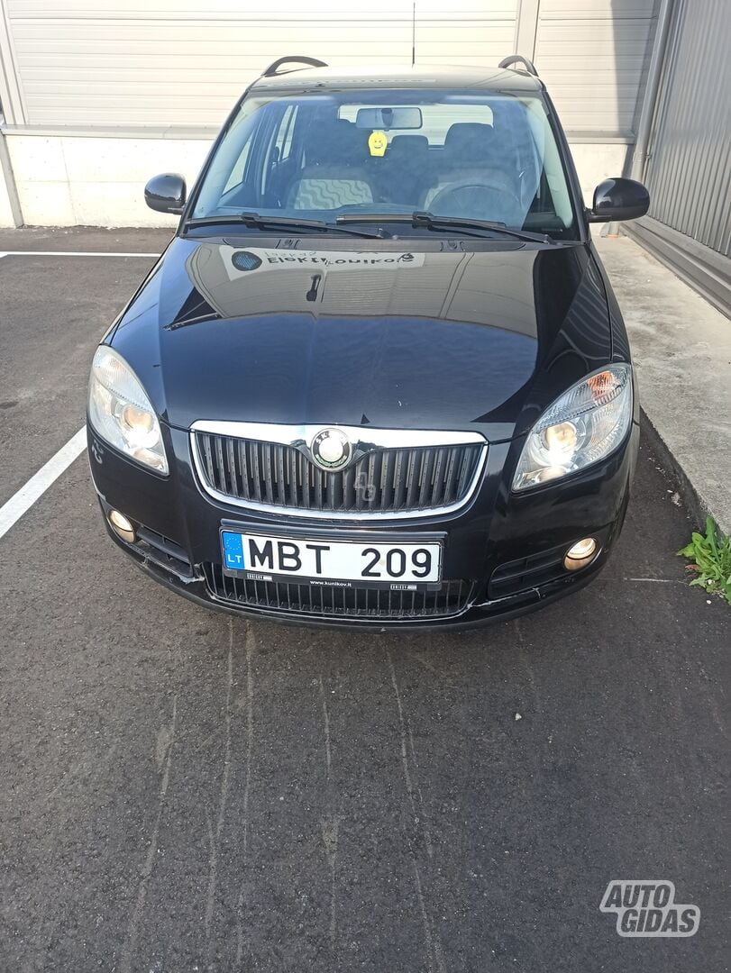 Skoda Fabia 2009 m Universalas