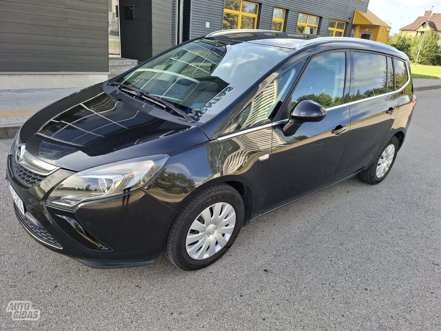 Opel Zafira Tourer 2015 m Vienatūris