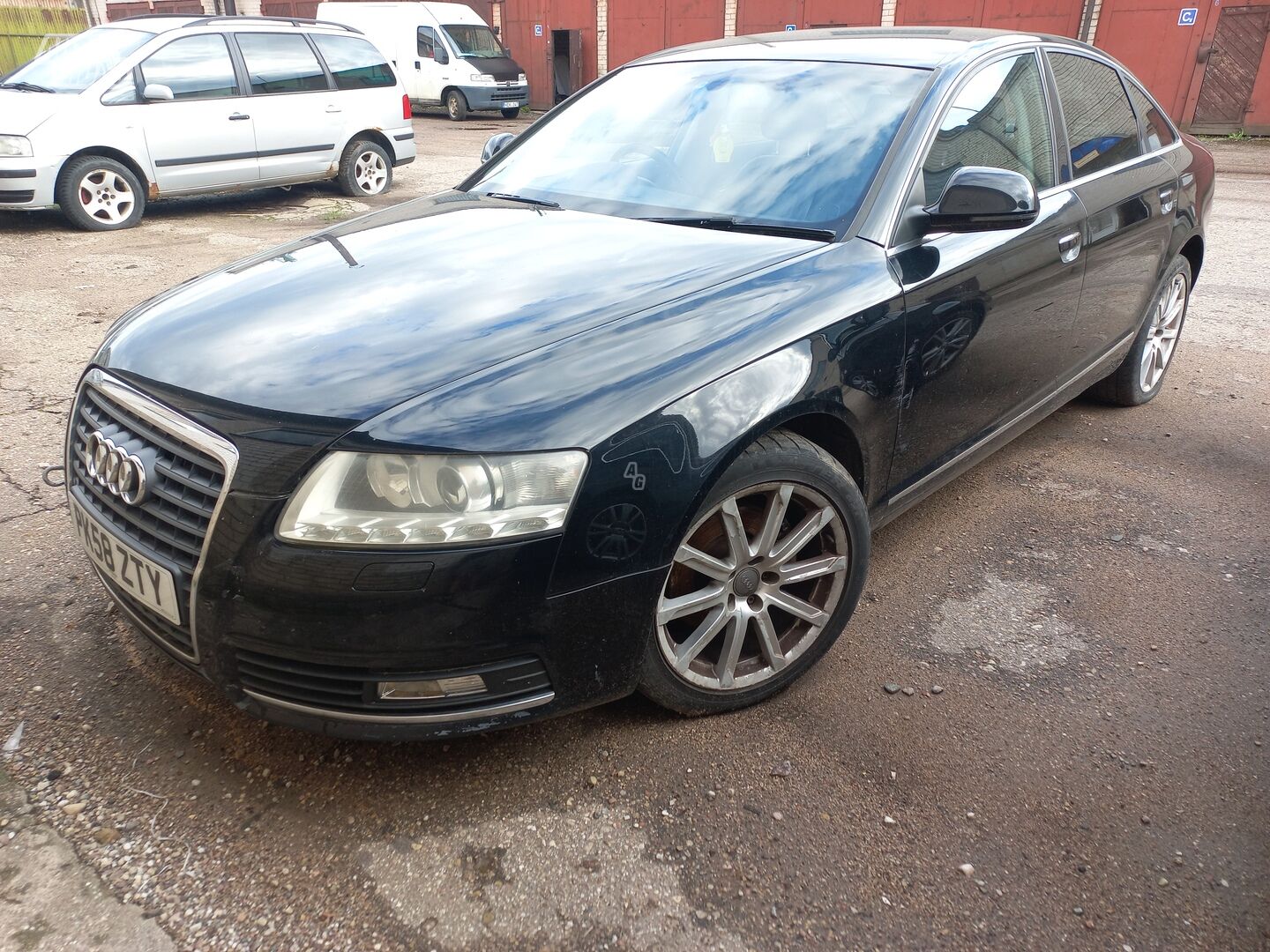 Audi A6 TDI 2010 y parts