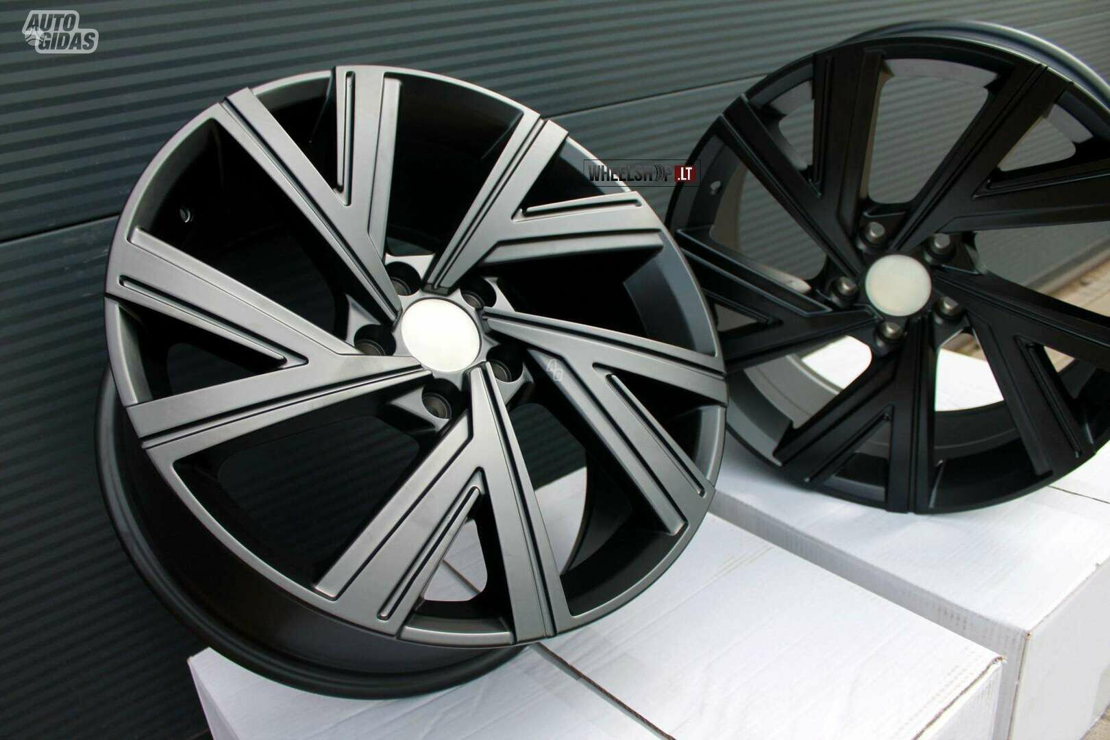 EU-B5805 Style Satin rims