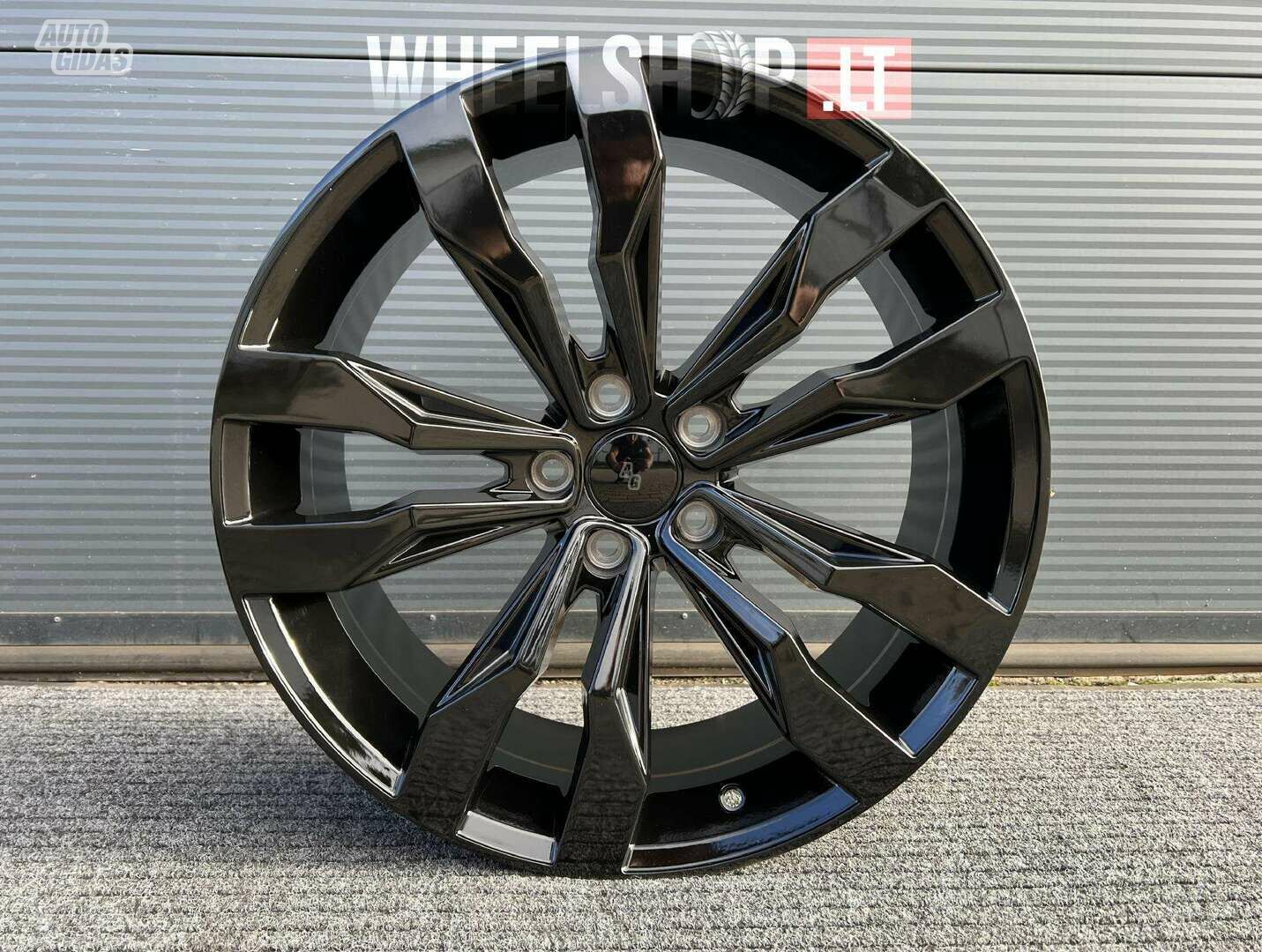 Volkswagen Suzuka EU-B5333 Style Gloss light alloy R18 rims