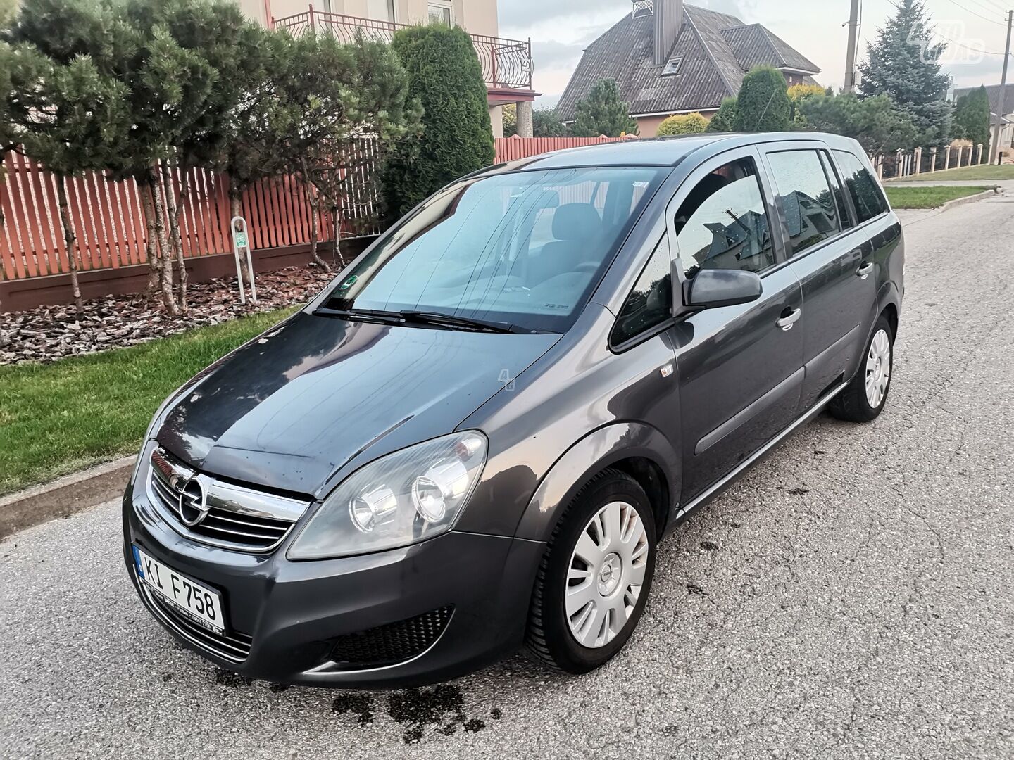 Opel Zafira CDTI Enjoy 2009 г