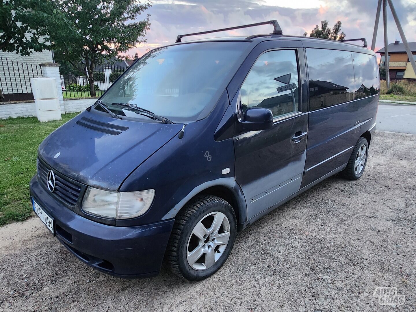 Mercedes-Benz V 200 1999 y Minibus