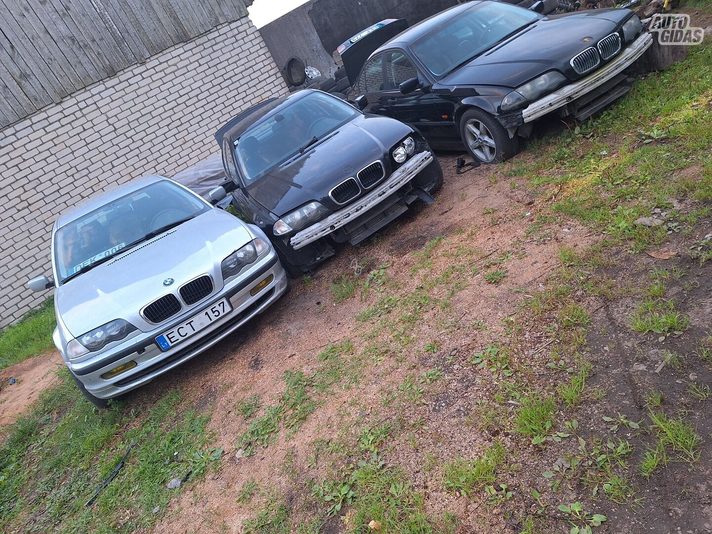 Bmw Serija 3 2002 m dalys