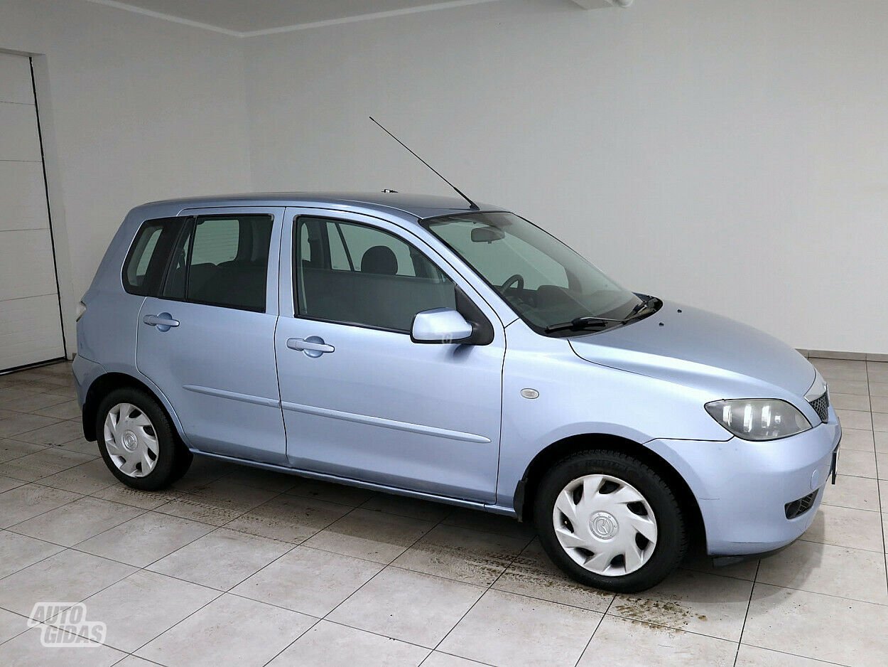 Mazda 2 2007 y Hatchback