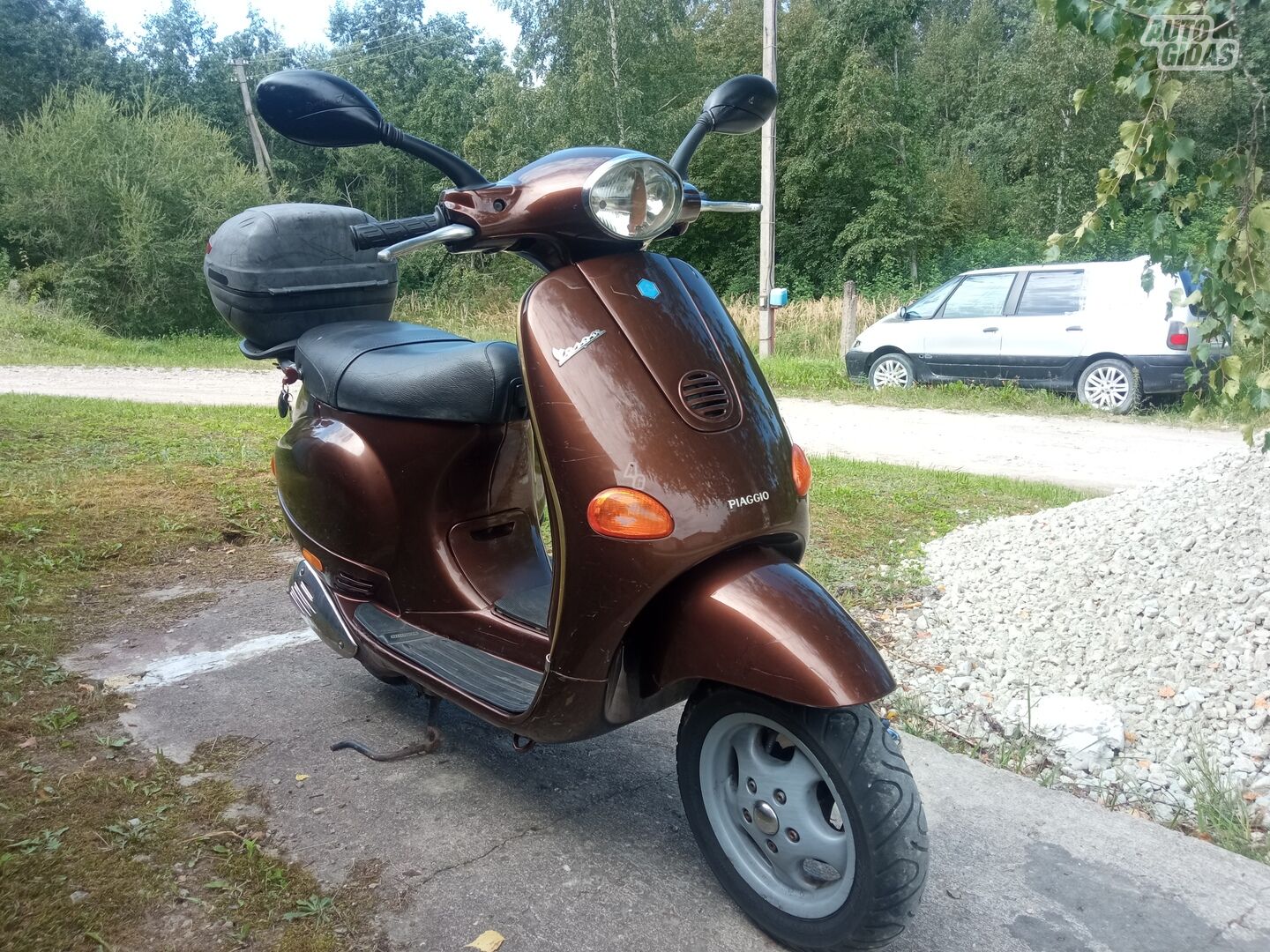 Piaggio Vespa 2003 y Scooter / moped