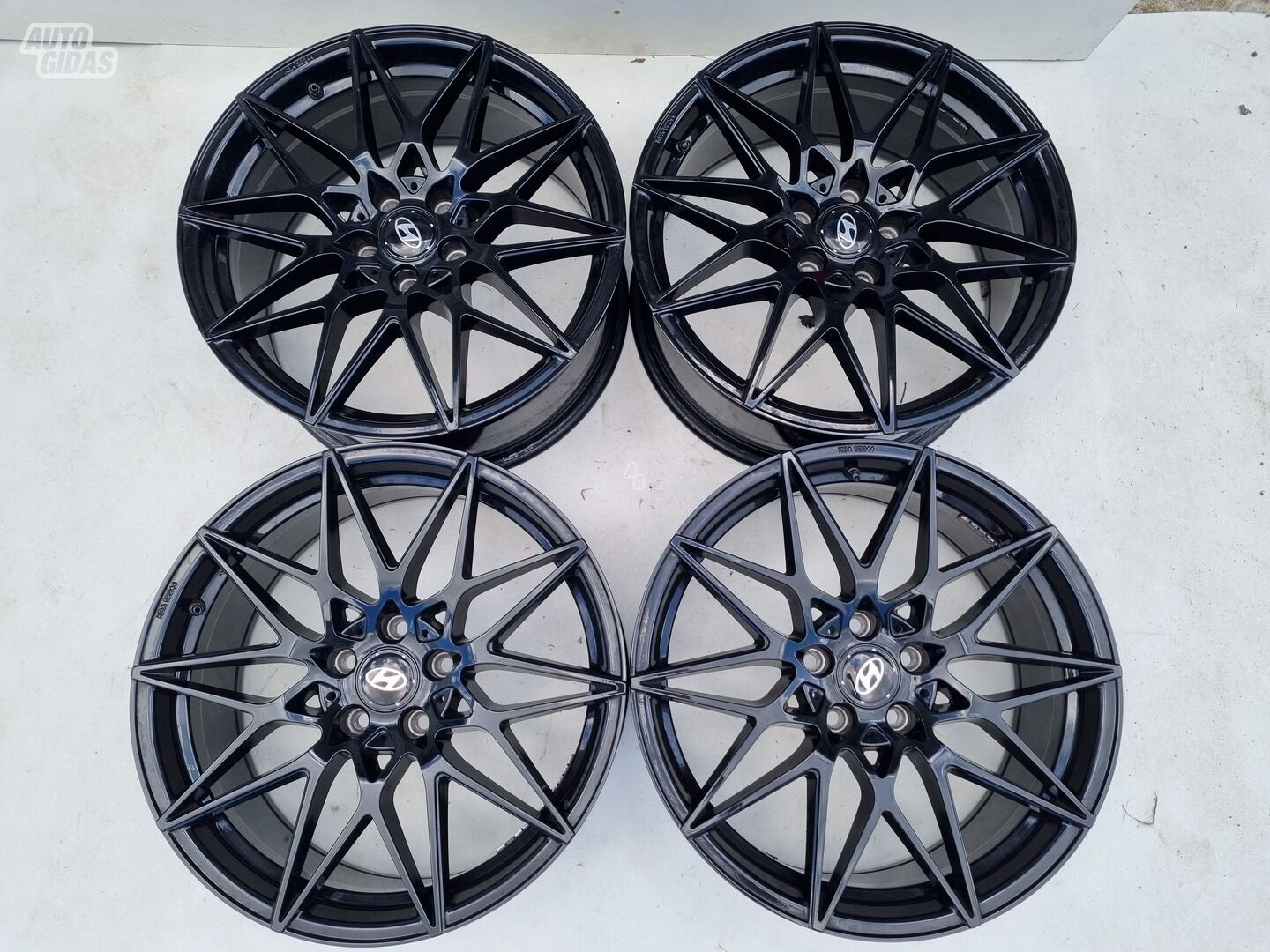 Hyundai R19 light alloy R19 rims