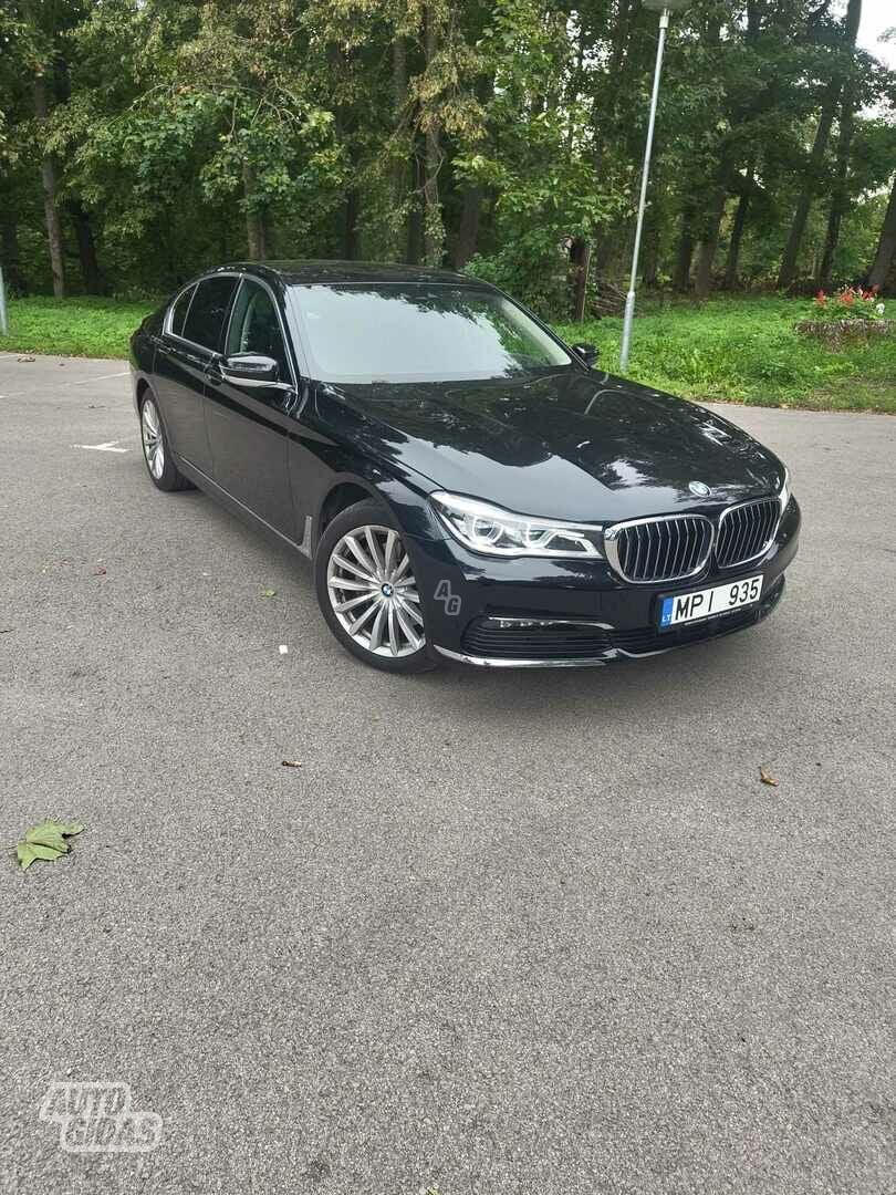 Bmw 730 2018 m Sedanas