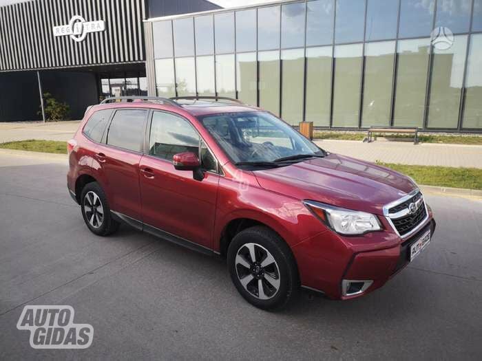 Subaru Forester 2017 г Хэтчбек