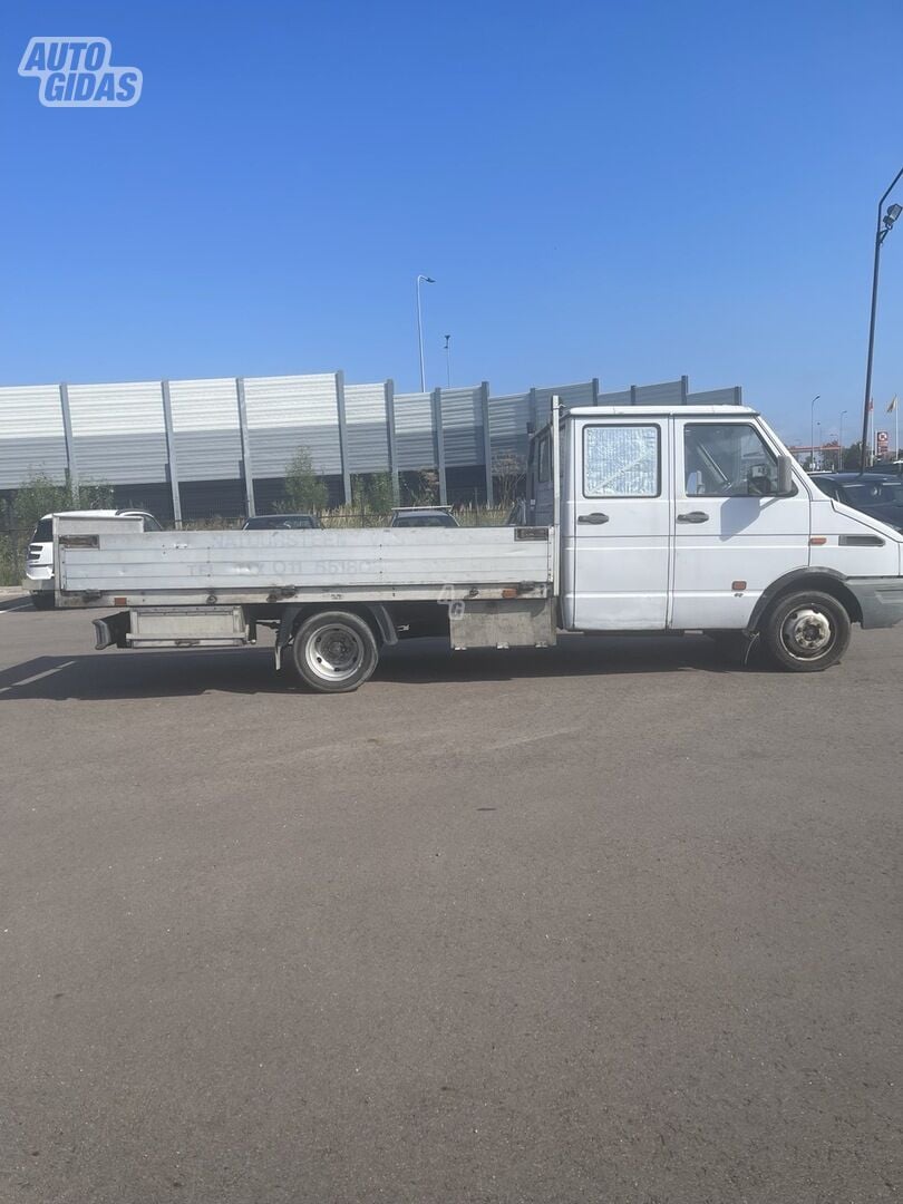 Iveco 35E10 1999 y Flatbed