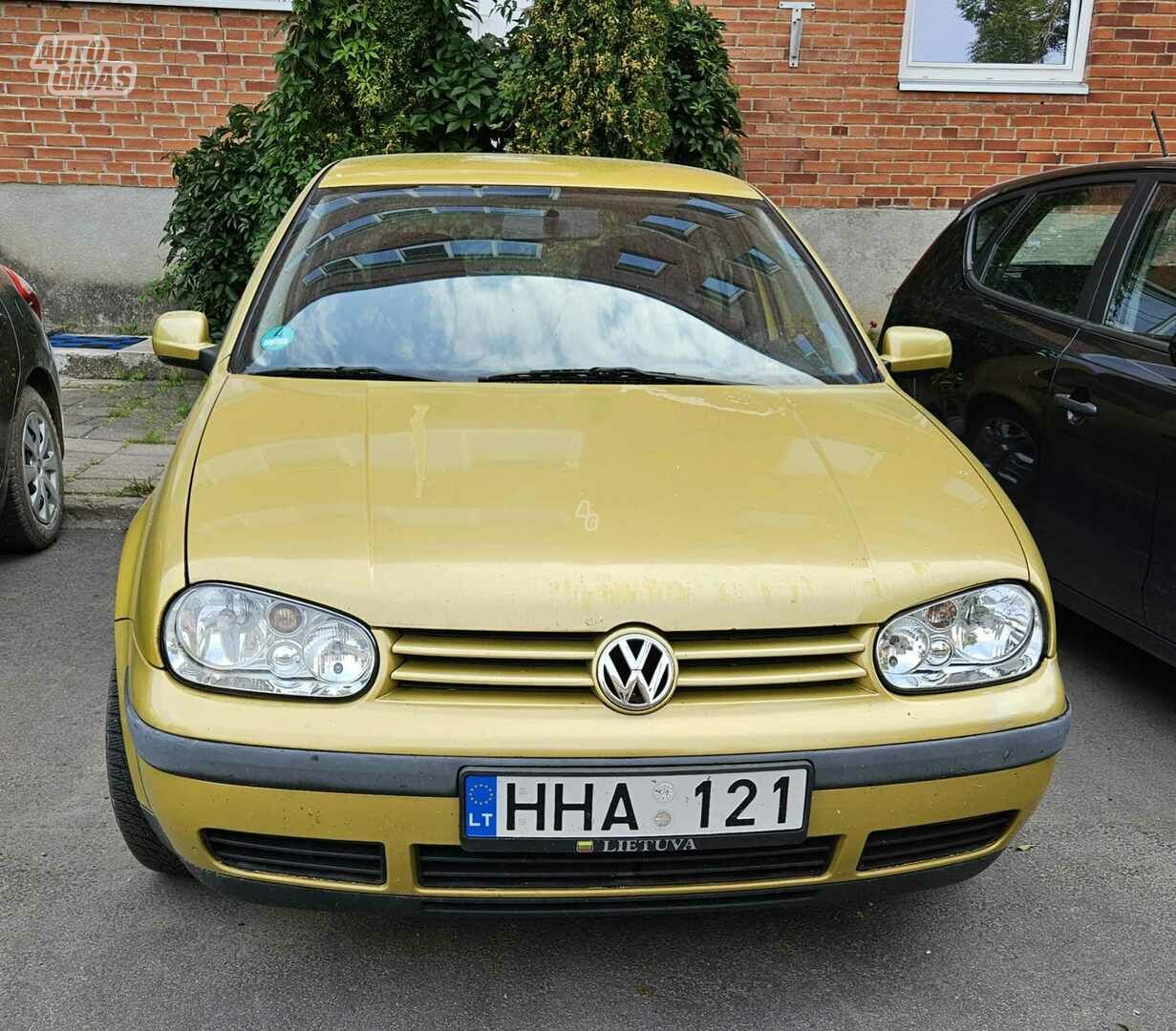 Volkswagen Golf 1999 m Hečbekas