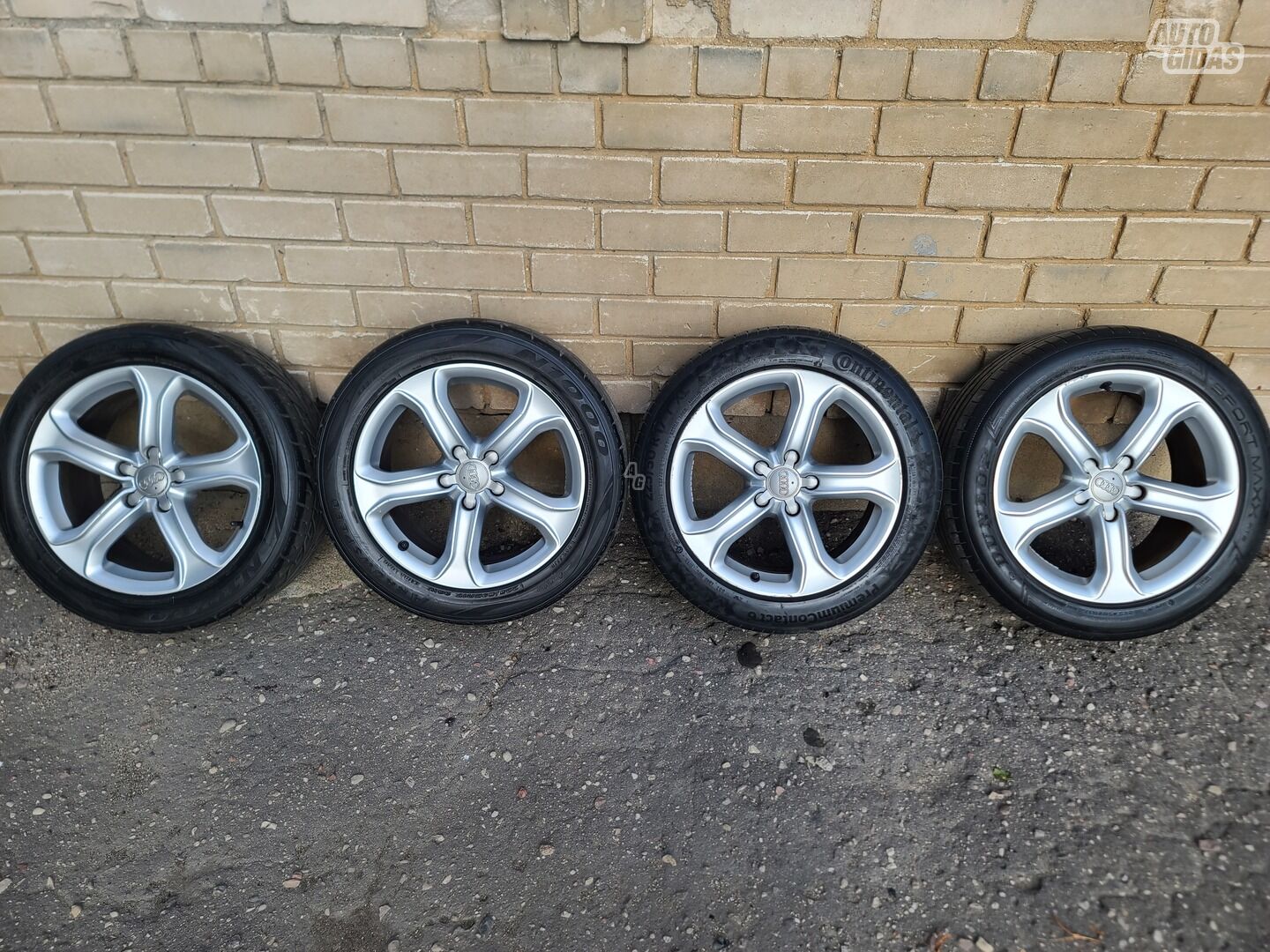 Light alloy R17 rims