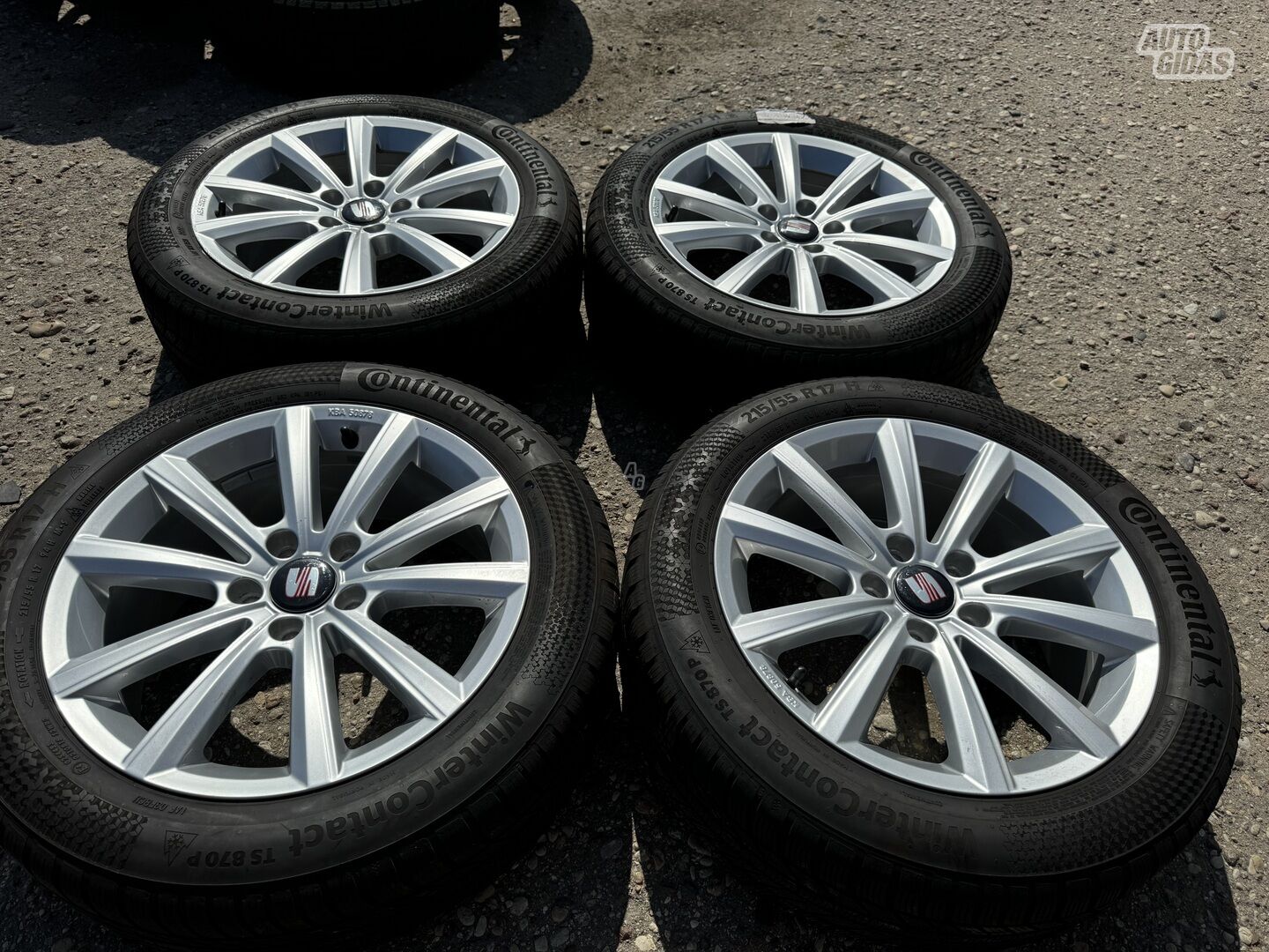 Seat Siunciam, 7J ET38 light alloy R17 rims