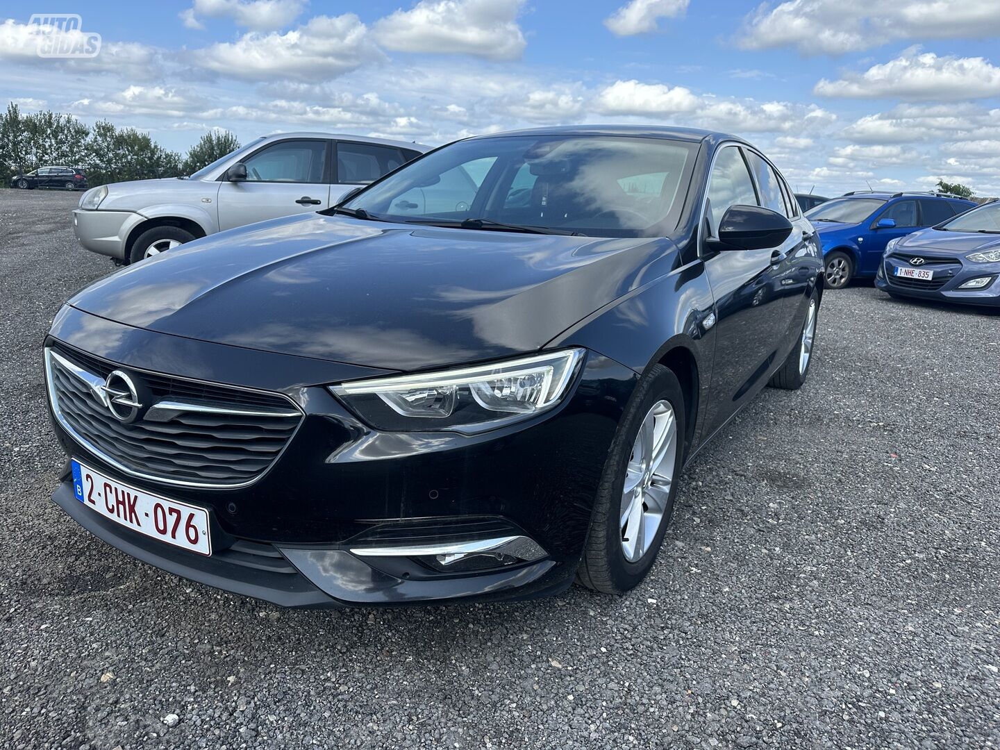 Opel Insignia 2017 г Хэтчбек