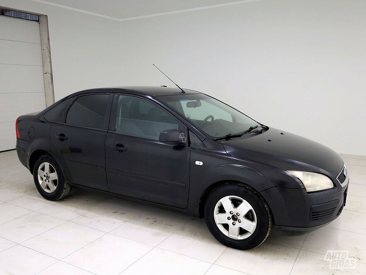 Ford Focus 2005 г Седан