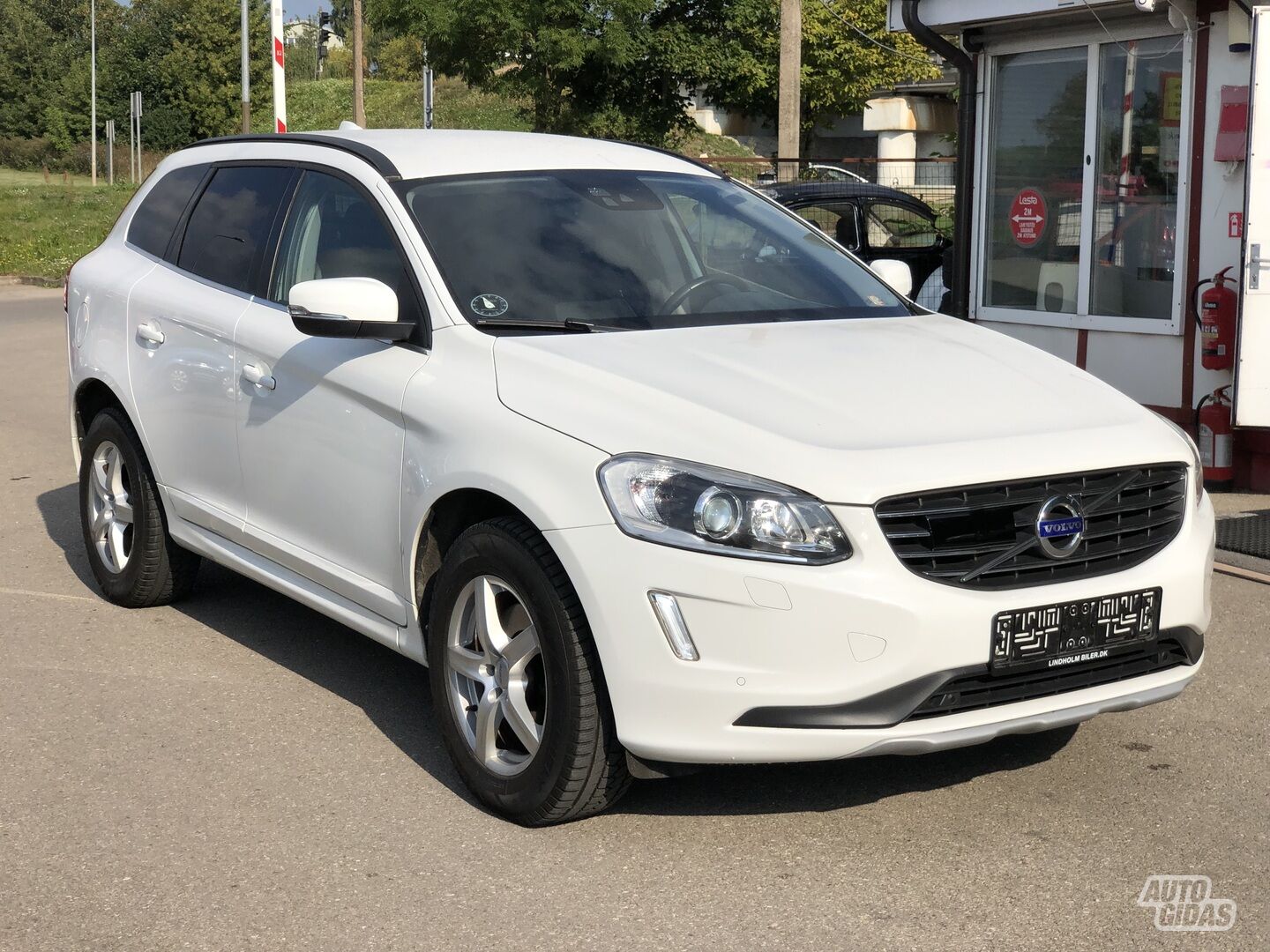 Volvo XC60 D3 2016 y