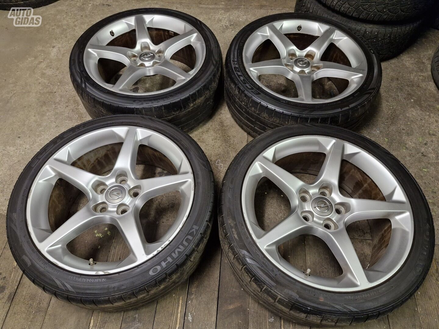 Opel light alloy R19 rims