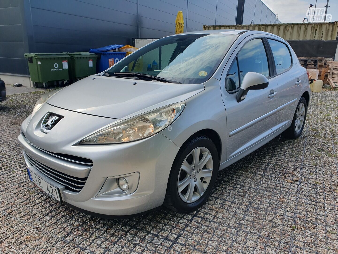 Peugeot 207 2009 y Hatchback