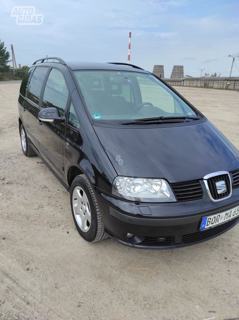 Seat Alhambra I TDI 2010 y