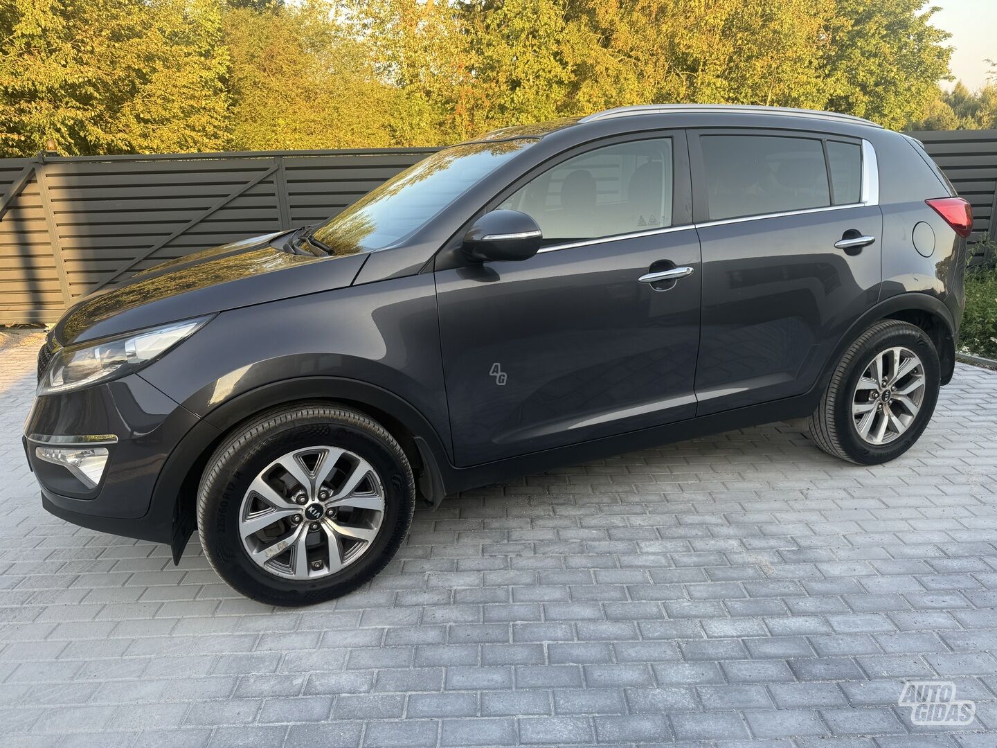 Kia Sportage 2015 г Внедорожник / Кроссовер