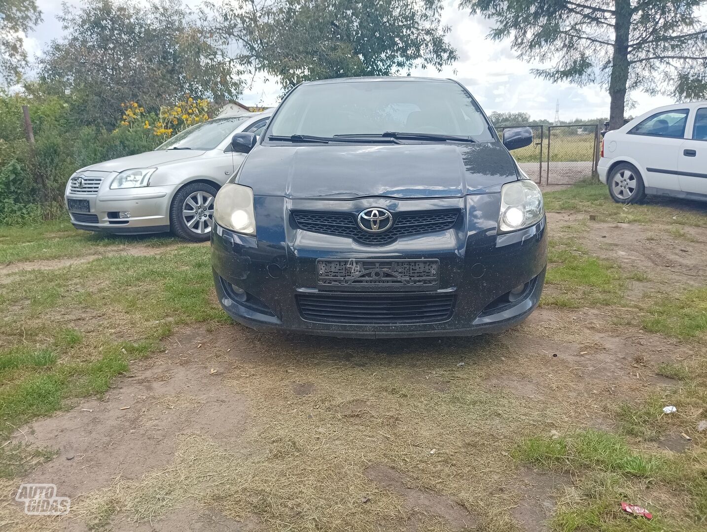 Toyota Auris 2008 m dalys