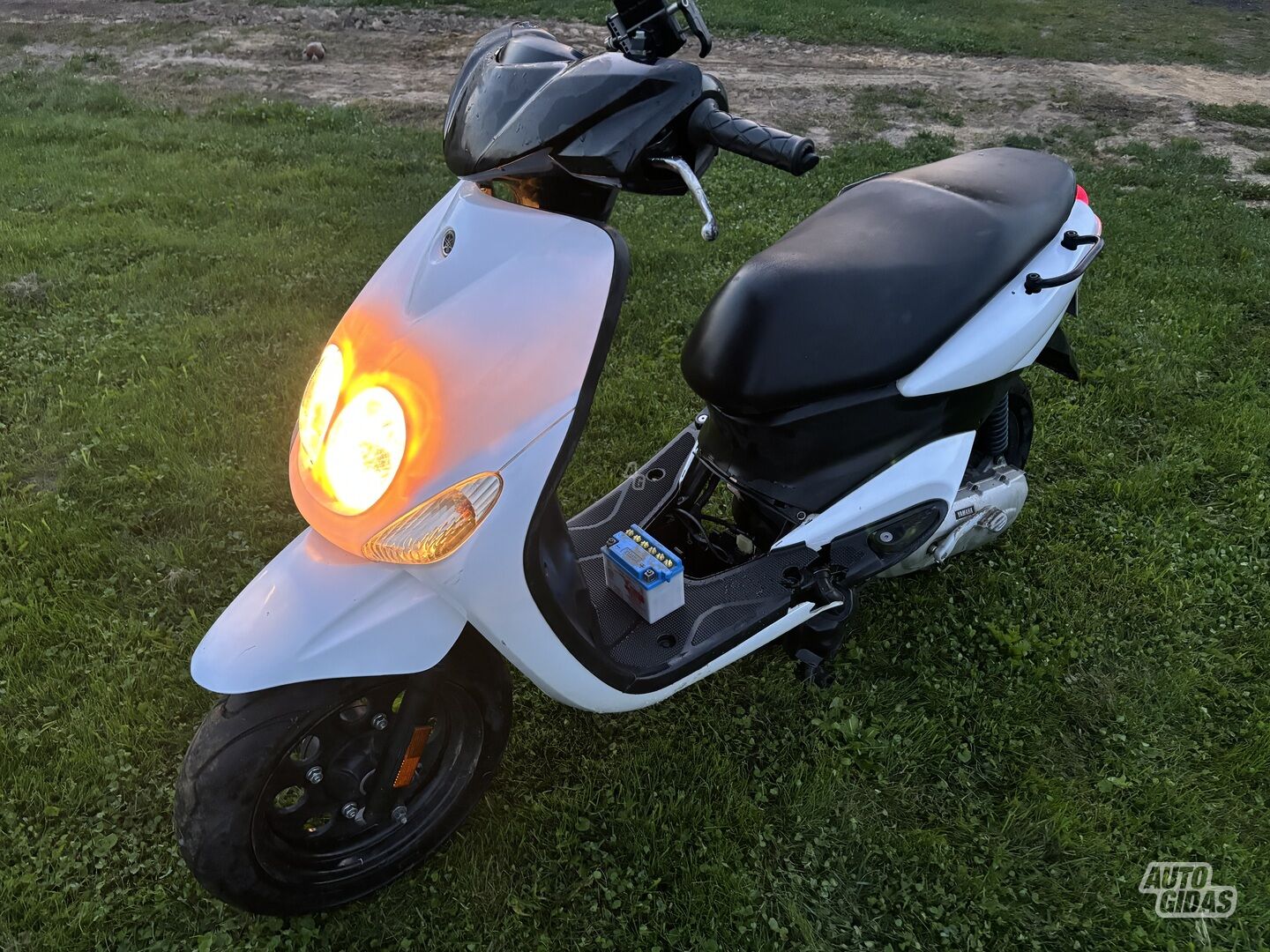 Yamaha Neos 2015 y Scooter / moped