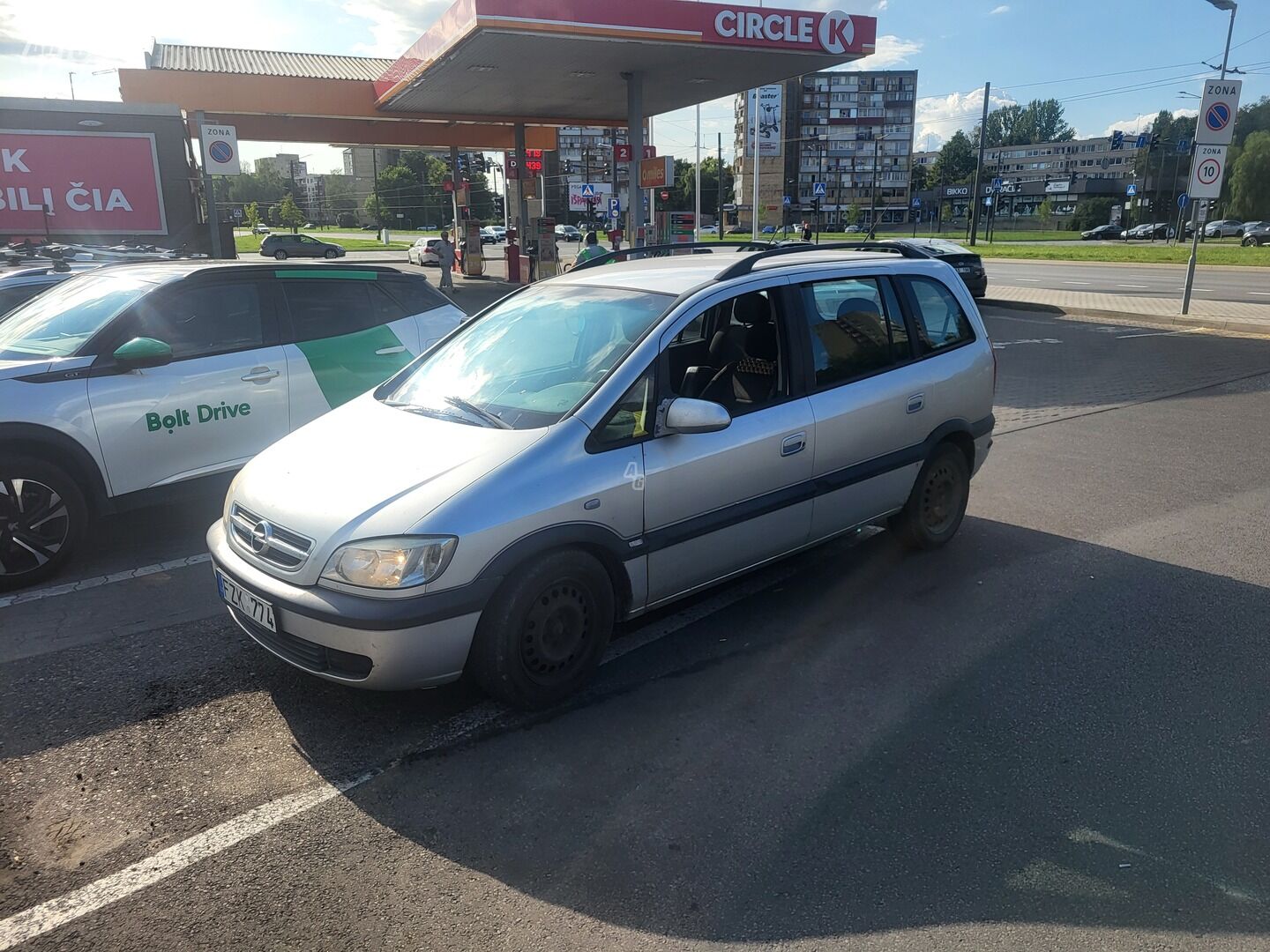 Opel Zafira DTI Club 2004 г