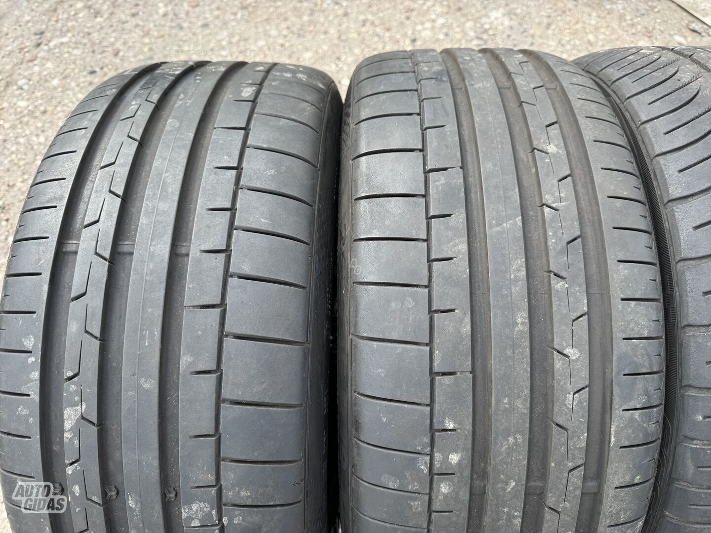 Continental Siunciam, 8mm 2021m R19 summer tyres passanger car