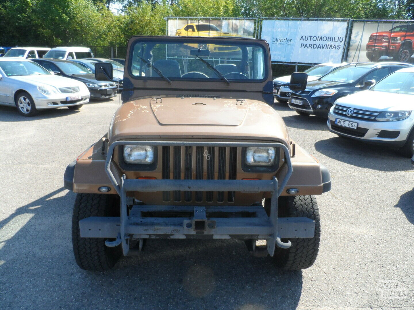 Jeep Wrangler 1987 m Visureigis / Krosoveris