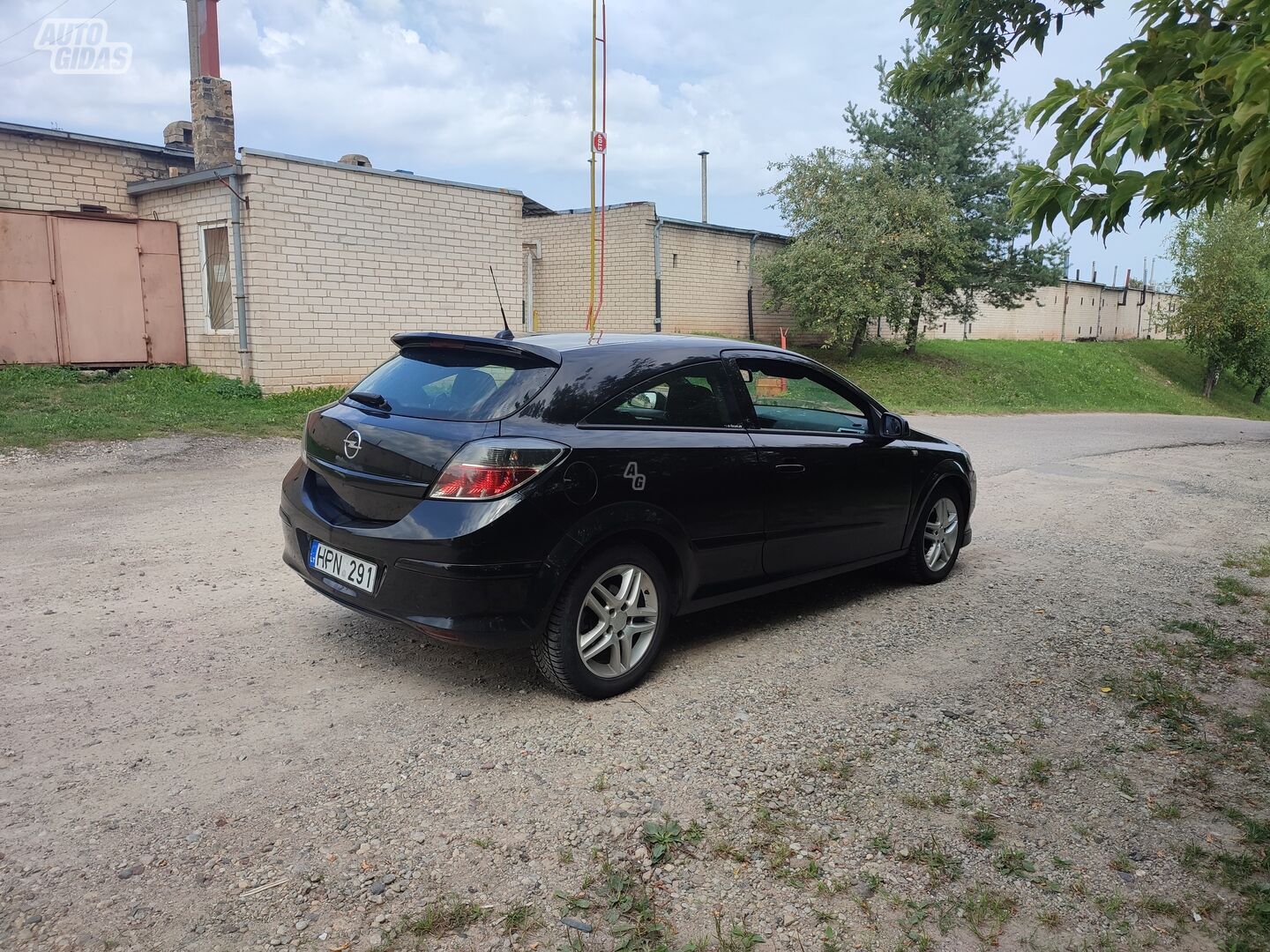 Opel Astra GTC 2005 y