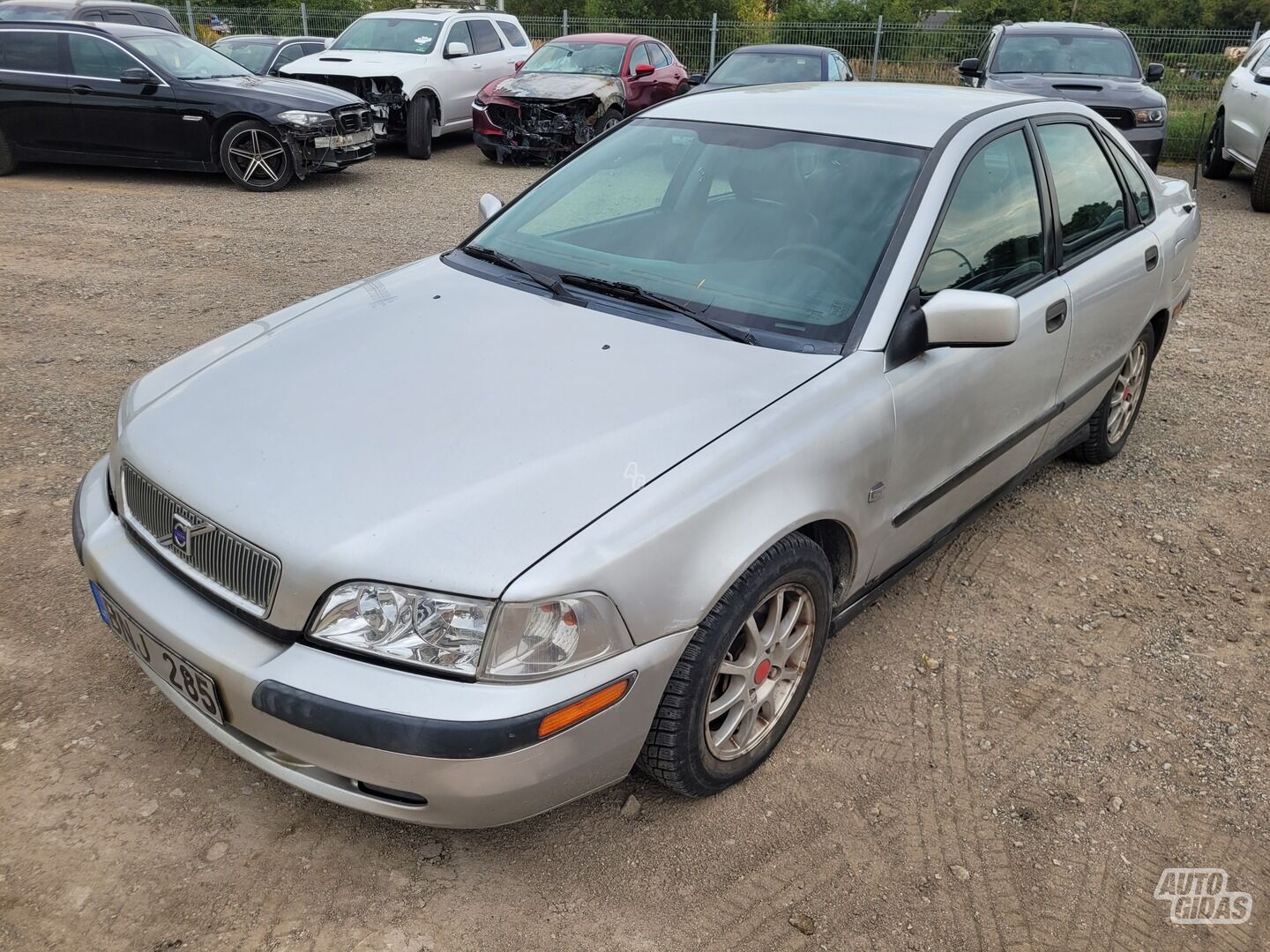 Volvo S40 I 2001 г